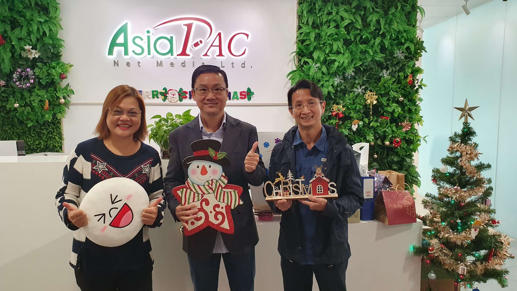 AsiaPac 2022 Christmas Party-01.JPEG